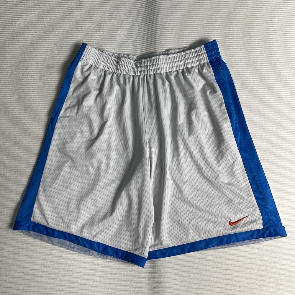 Nike Basketball Shorts Mens XL White Blue Mesh Elastic Waist Gym 11 Inseam